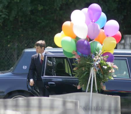 Burke Ramsey arrives for the burial service of his mother Patsy Ramsey in Marietta, Georgia on June 29, 2006. REUTERS/Tami Chappell /File Photo