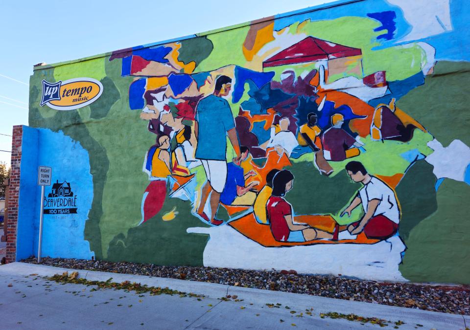 Find “Timeless Beaverdale,” by Ben Schuh, on the side of Uptempo Music in the Beaverdale neighborhood in Des Moines.