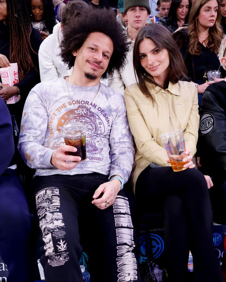 Emily Ratajkowski y Eric André se mostraron juntos en el Madison Square Garden