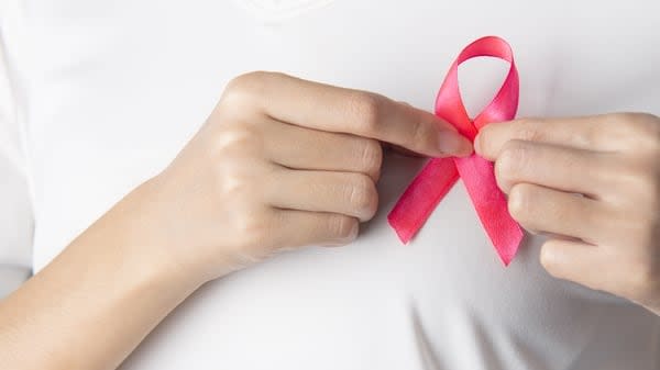 While only five to 10 per cent of breast cancer cases are hereditary, Breast Cancer Canada says genetic testing can inform treatment, research and preventative measures that people with genetic mutations can take to prevent breast cancer. (Mikhail Kadochnikov / Shutterstock - image credit)