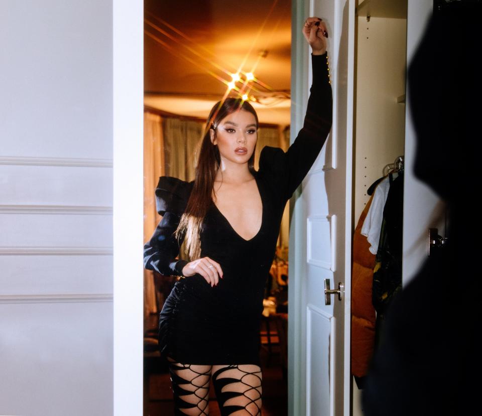 Inside Hailee Steinfeld’s International (and Fashion-Filled) Bumblebee Promo Tour