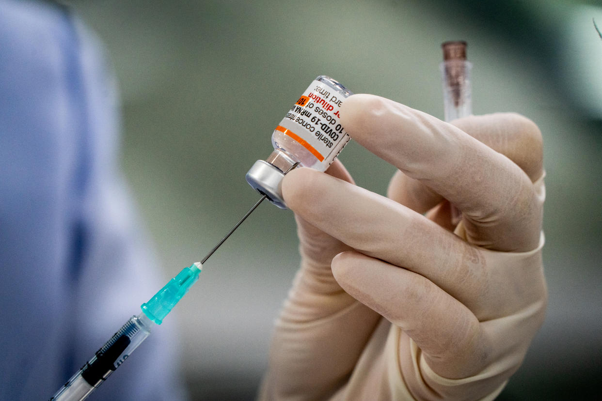 A dose of Pfizer-BioNTech COVID-19 vaccine being prepared. (PHOTO: Getty Images)