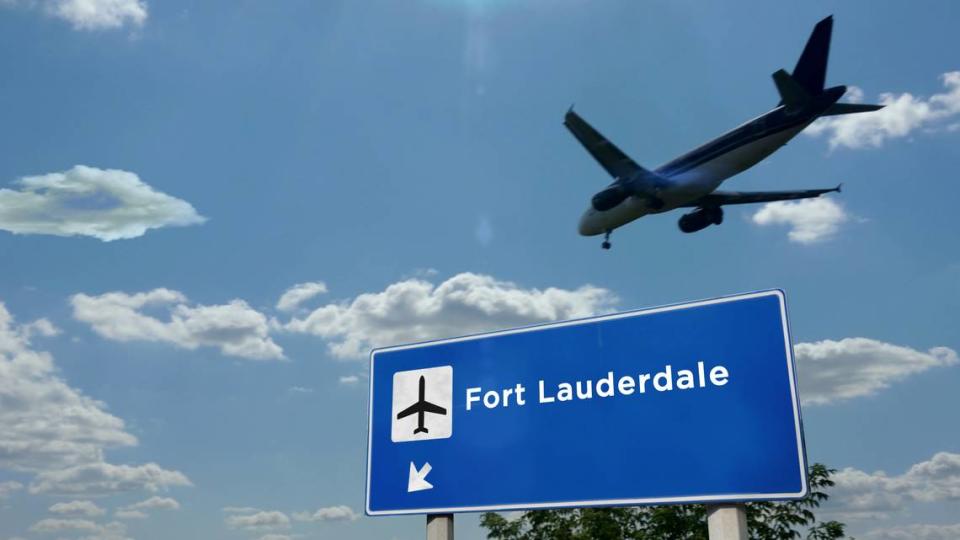 El Aeropuerto de Fort Lauderdale, Florida, cerró temporalmente el domingo 6 de agosto de 2023 debido a una investigación de seguridad, dijeron las autoridades del aeropuerto. 