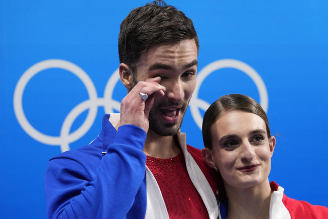 Papadakis, Cizeron claim Olympic ice dance gold in Beijing