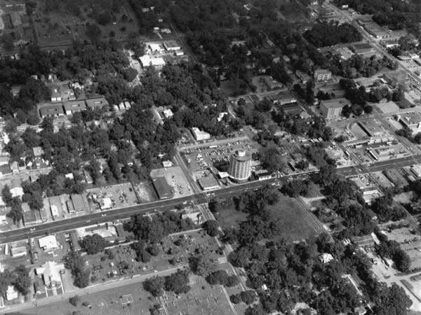 Aerial shot of downtown Tallahassee that includes parts of Frenchtown circa 1960.