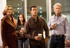 Brenda Strong, Jordana Brewster, Jesse Metcalfe, Patrick Duffy | Photo Credits: Skip Bolen/Dallas