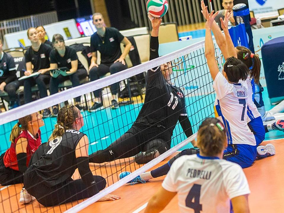 After a 26-24 first-set loss to Italy on Wednesday, Canada found its game, reeled off three straight set wins and will face Slovenia in semifinal action at the world championships on Thursday at 9:30 a.m. ET. (Submitted by World ParaVolley - image credit)