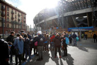 Soccer Football - Serie A - Napoli v Chievo Verona - Stadio San Paolo, Naples, Italy - November 25, 2018 Napoli fans outside the stadium before the match REUTERS/Ciro De Luca