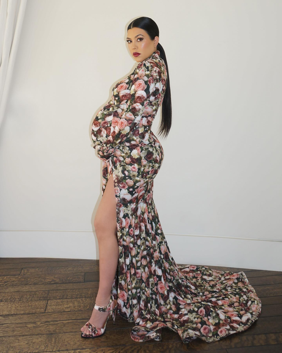 Kourtney Kardashian is currently pregnant with her fourth child (Instagram / Kourtney Kardashian)