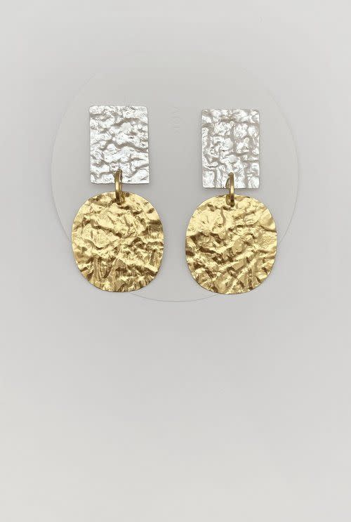 <p><a href="https://www.anniecostellobrown.com/mixed-metal/expo-earrings-foil-gold-7x4dr" rel="nofollow noopener" target="_blank" data-ylk="slk:Shop Now;elm:context_link;itc:0;sec:content-canvas" class="link ">Shop Now</a></p><p>Expo Earrings Silver & Gold Foil</p><p>anniecostellobrown.com</p><p>$290.00</p><span class="copyright">Annie Costello Brown</span>