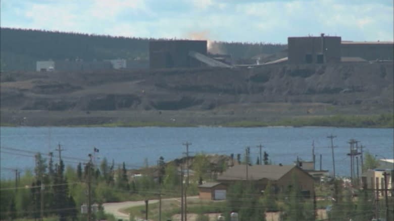 Union agrees to 5-year contract to work if Wabush Mines sold to MFC