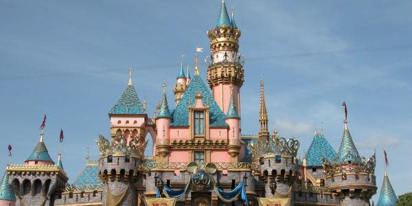 Residentes de Baja California podrán visitar Disneyland con $62 dólares por día