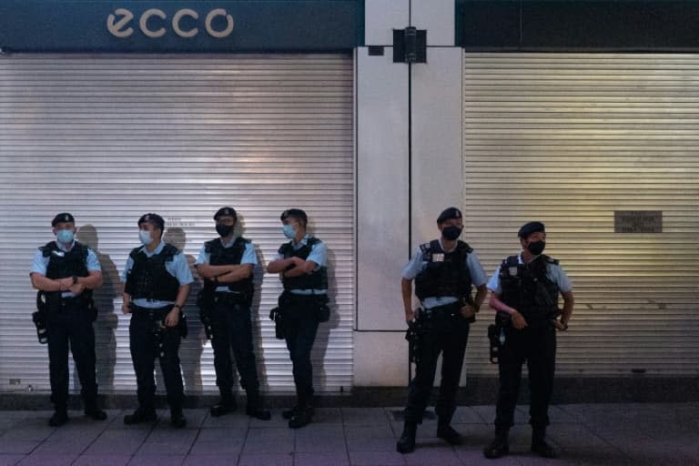 La police à Hong Kong, le 24 octobre 2021 - Bertha WANG © 2019 AFP