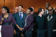 CHICAGO, IL - MAY 17: Oprah, Will Smith, Usher and Tom Hanks and Stevie Wonder attend Surprise Oprah! A Farewell Spectacular at the United Center on May 17, 2011 in Chicago, Illinois. (Photo by Daniel Boczarski/Getty Images)