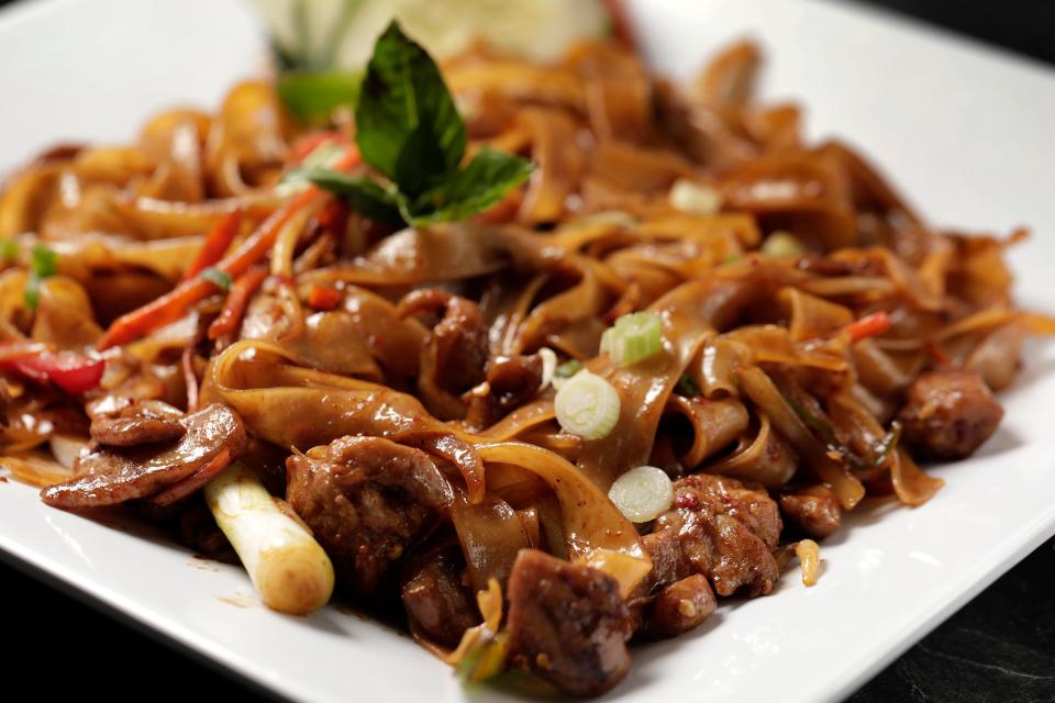 Drunken Noodles at Pandan Leaves Asian Bistro in River City Marketplace near Jacksonville International Airport in North Jacksonville.