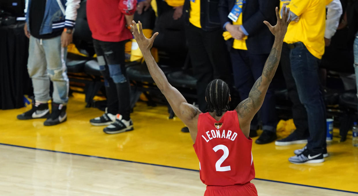 Jalen Rose, who played over 900 games in the NBA during his career, has an idea for whose jersey should be the first retired in Raptors' franchise history. (Photo by Thearon W. Henderson/Getty Images)