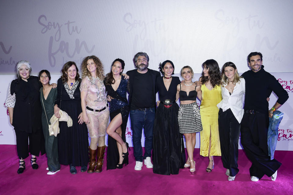 MEXICO CITY, MEXICO - AUGUST 31: Martha Claudia, Luciana Miquirray, Veronica Langer, Johanna Murillo, Ana Claudia Talancon, Martin Altomaro, Maya Zapata, Marcela Guirado, Camila Selser, Antonia Mayer Camil and Gonzalo Garcia Vivanco pose for a photo during a Press Conference `Soy tu fan´ film premiere at Cinepolis Universidad on August 31, 2022 in Mexico City, Mexico. (Photo by Jaime Nogales/Medios y Media/Getty Images)