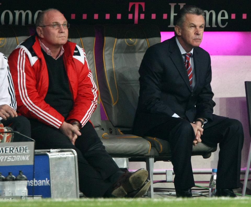 (GERMANY OUT) Ottmar Hitzfeld neben Uli Hoeness (L) (Photo by Team 2 Sportphoto/ullstein bild via Getty Images)