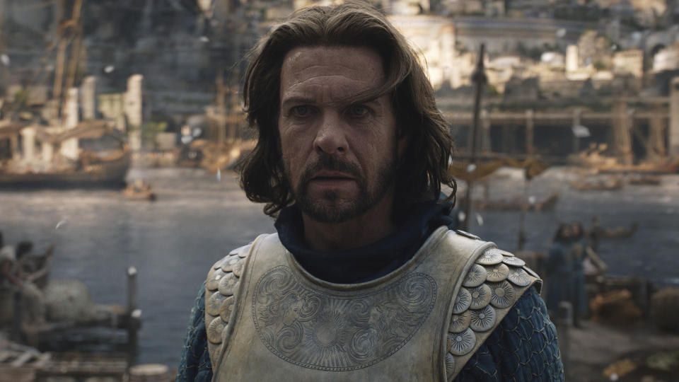 Lloyd Owen plays Elendil, father of Isildur, in Lord of the Rings: The Rings of Power. (Prime Video)