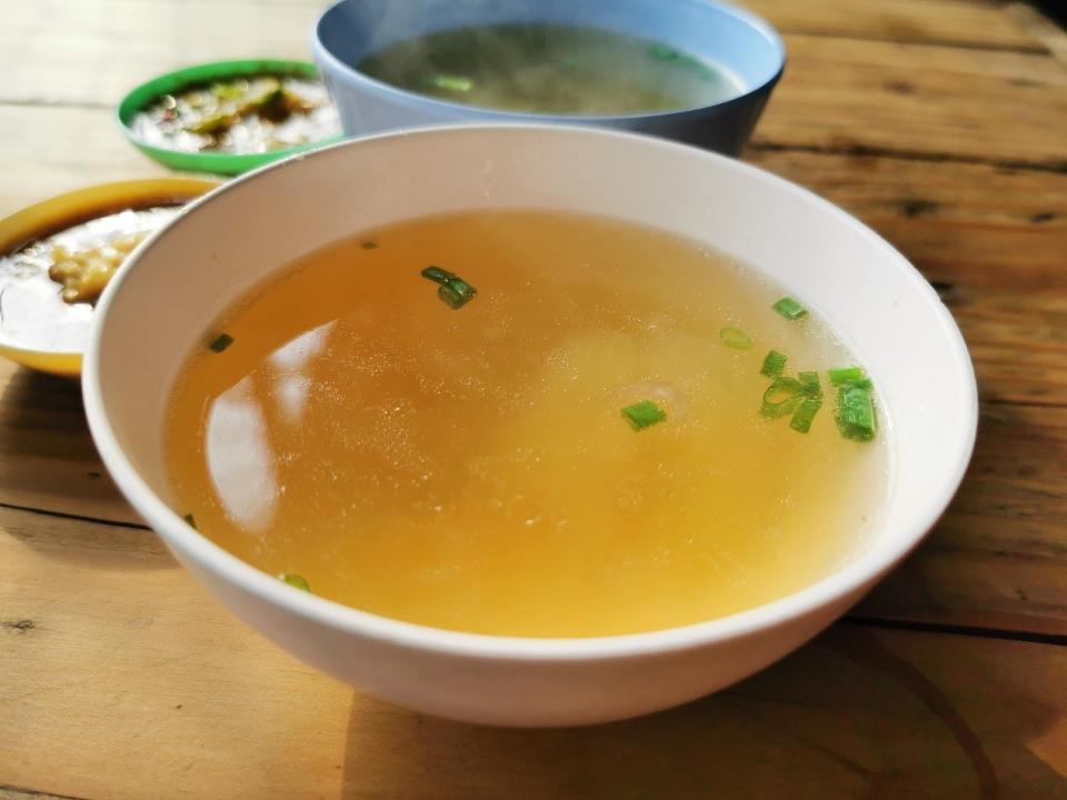 湯頭越清澈熱量越低。（示意圖與本文無關／pixabay）