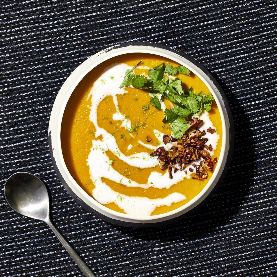 Thai Peanut Sweet Potato Soup