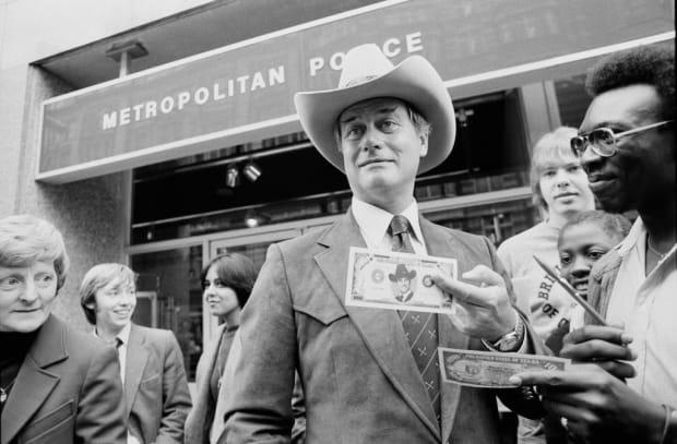 <p>Frank Tewkesbury/Evening Standard/Hulton Archive/Getty Images</p>