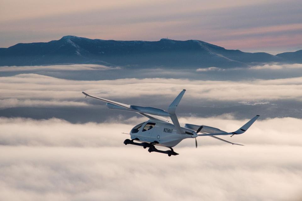 Beta's Alia electric aircraft in flight.
