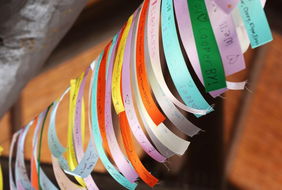 Children wrote messages to Hogle Zoo elephants in Salt Lake City on Friday, Oct. 13, 2023, to send with them to their new location. | Jeffrey D. Allred, Deseret News