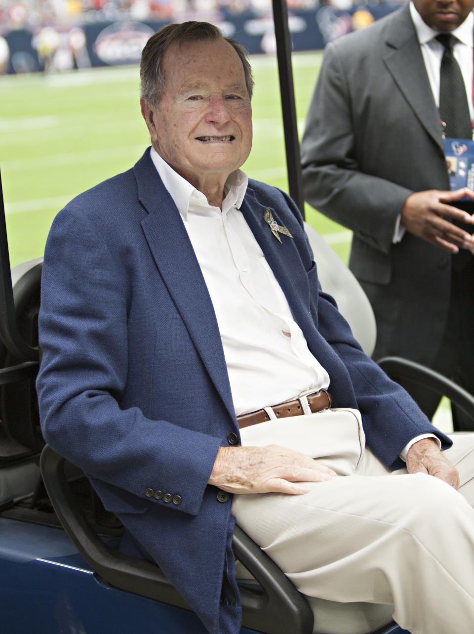 HOUSTON, TX - NOVEMBER 04:  Former President George H.W. Bush on hand on Salute To Service day before the Houston Texans play the Buffalo Bills at Reliant Stadium on November 4, 2012 in Houston, Texas. (Photo by Bob Levey/Getty Images)