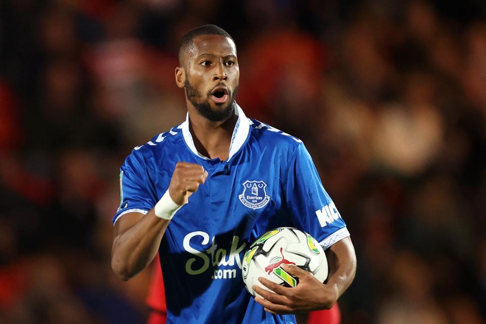 Beto celebrates after scoring Everton’s equaliser (Getty Images)