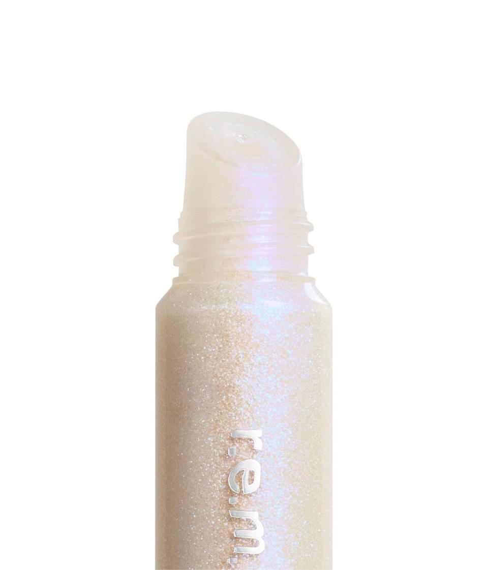 Shade: jelly sandals (r.e.m. beauty)