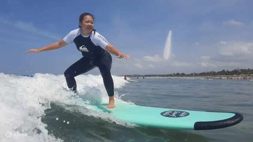 Surfing in Kuta. (Photo: Klook SG)