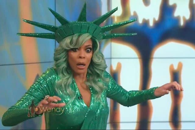 <p>Fox</p> Wendy Williams fainting on TV in 2017