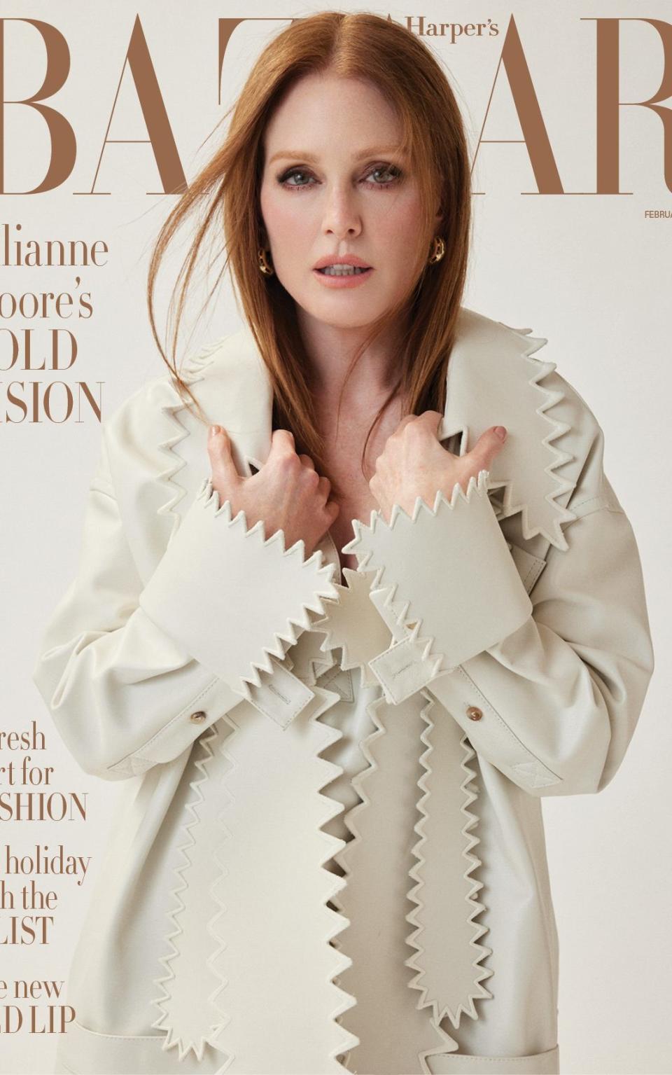 JULIANNE MOORE STARS ON THE COVER OF HARPER’S BAZAAR UK’S FEBRUARY ISSUE. The actress speaks to Bazaar about playing multi-dimensional characters, taking pride in her Scottish roots, and wanting to have it all.