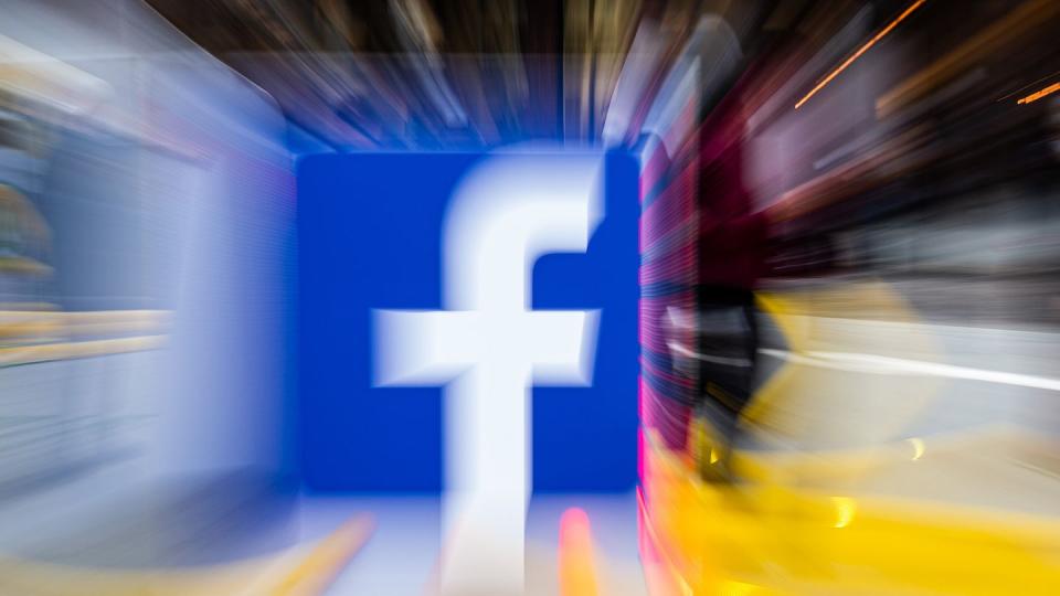 Facebook geht es in Deutschland juristisch an den Kragen. (Bild: dpa)