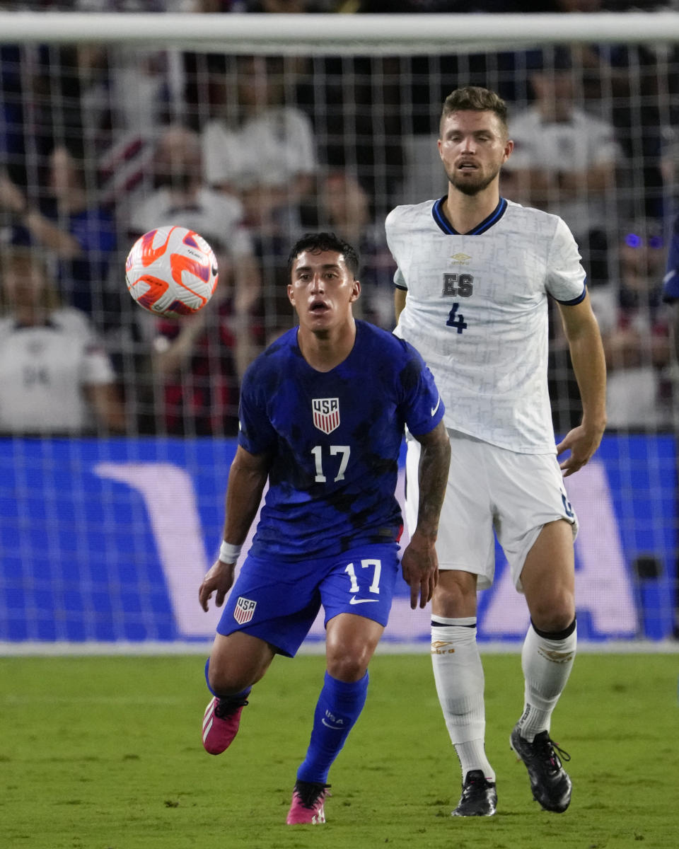 United States forward Alex Zendejas (17) gets in front of El Salvador defender Eriq Zavaleta (4) going for the ball during the first half of a CONCACAF Nations League soccer match Monday, March 27, 2023, in Orlando, Fla. (AP Photo/John Raoux)