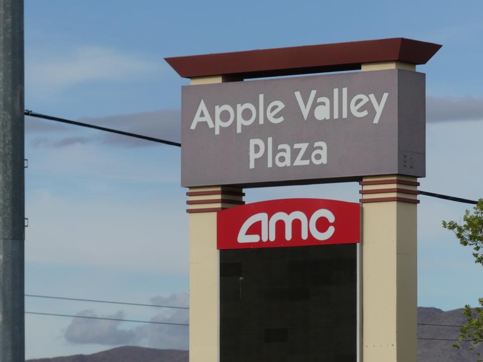 Located in the Apple Valley Plaza on Bear Valley Road, the AMC Classic Apple Valley 14 movie theatre has permanently closed.