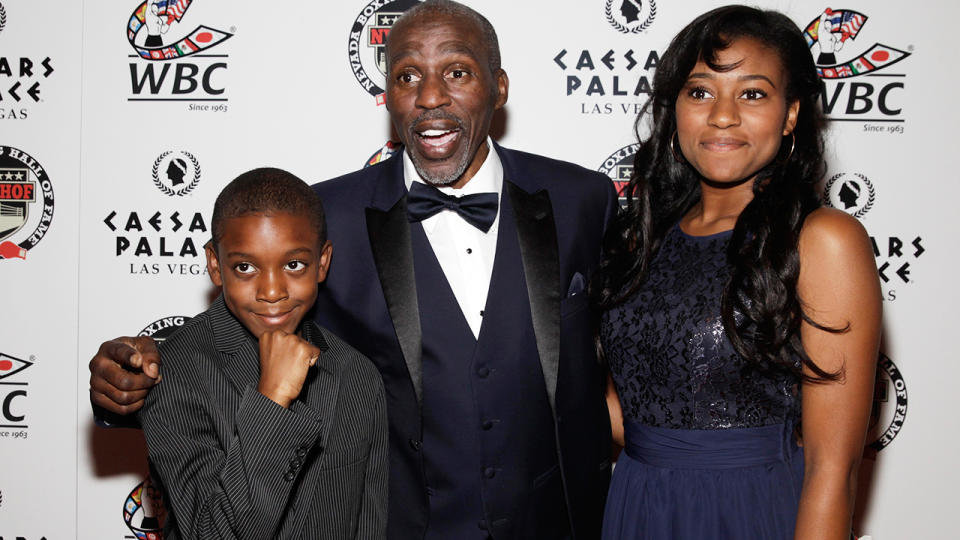 Roger Mayweather, pictured here with son Lekei and daughter Jade in 2015.