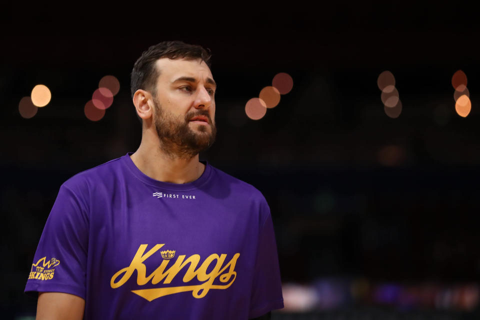 Andrew Bogut warms up for the Sydney Kings for a playoff game. (Photo by Mark Metcalfe/Getty Images)