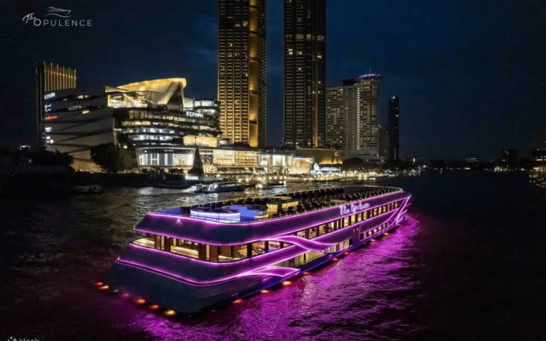 擁有湄南河上最大三層甲板、可360度飽覽河岸風光的Opulence豪華郵輪，2023年正式啟航！（圖／Klook提供）