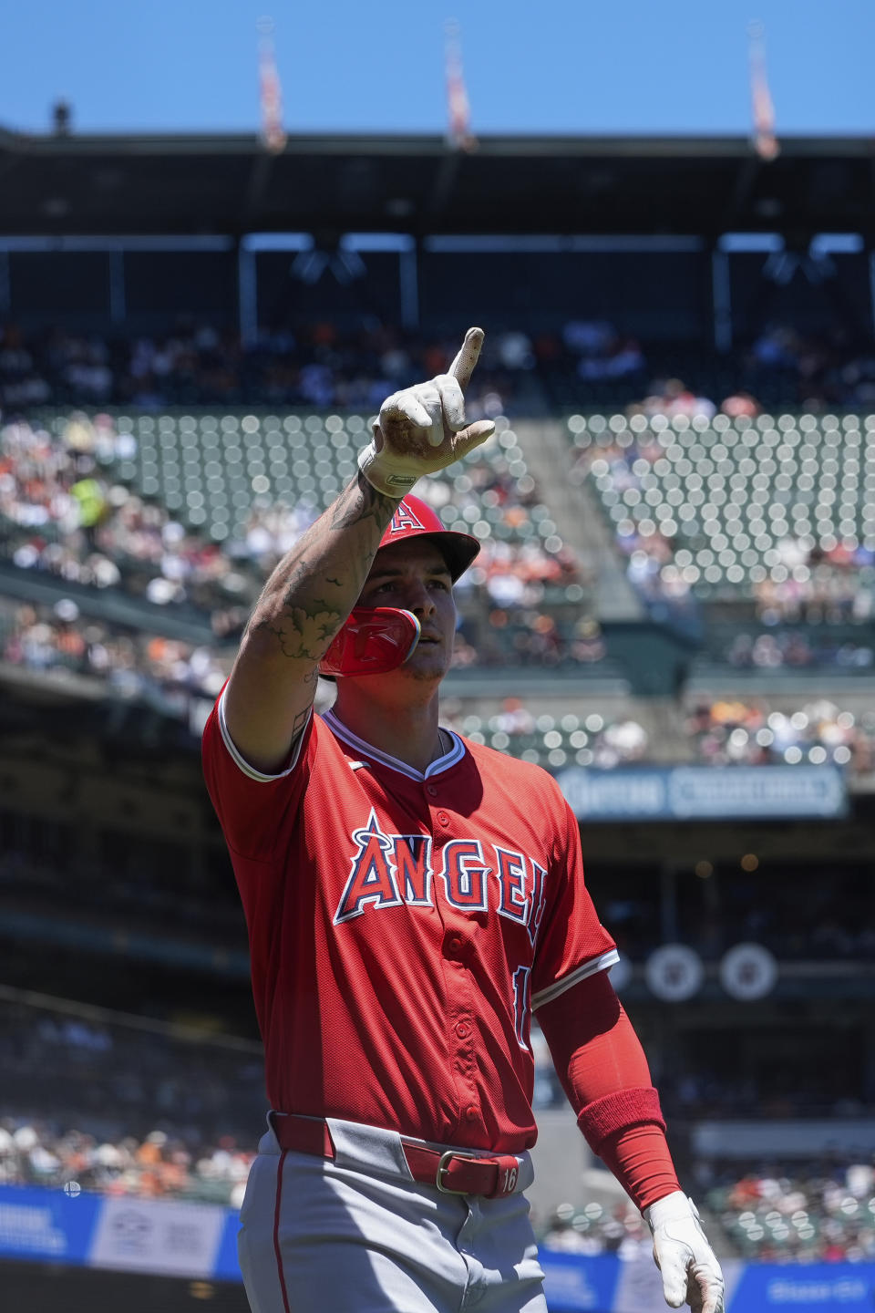 Los Angeles Angels' Mickey Moniak celebrates after hitting a solo home run against the San Francisco Giants during the second inning of a baseball game Saturday, June 15, 2024, in San Francisco. (AP Photo/Godofredo A. Vásquez)