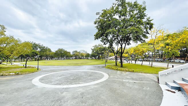 原本老舊不堪的虎頭山運動公園，經台南市政府斥資5500萬元改善後煥然一新。（張毓翎攝）