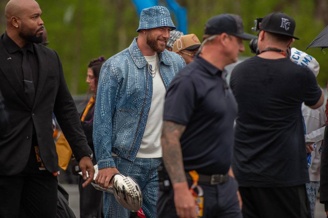 Travis Kelce arrived at Kelce Jam with a replica of the Vince Lombardi Trophy in hand. Emily Curiel/ecuriel@kcstar.com