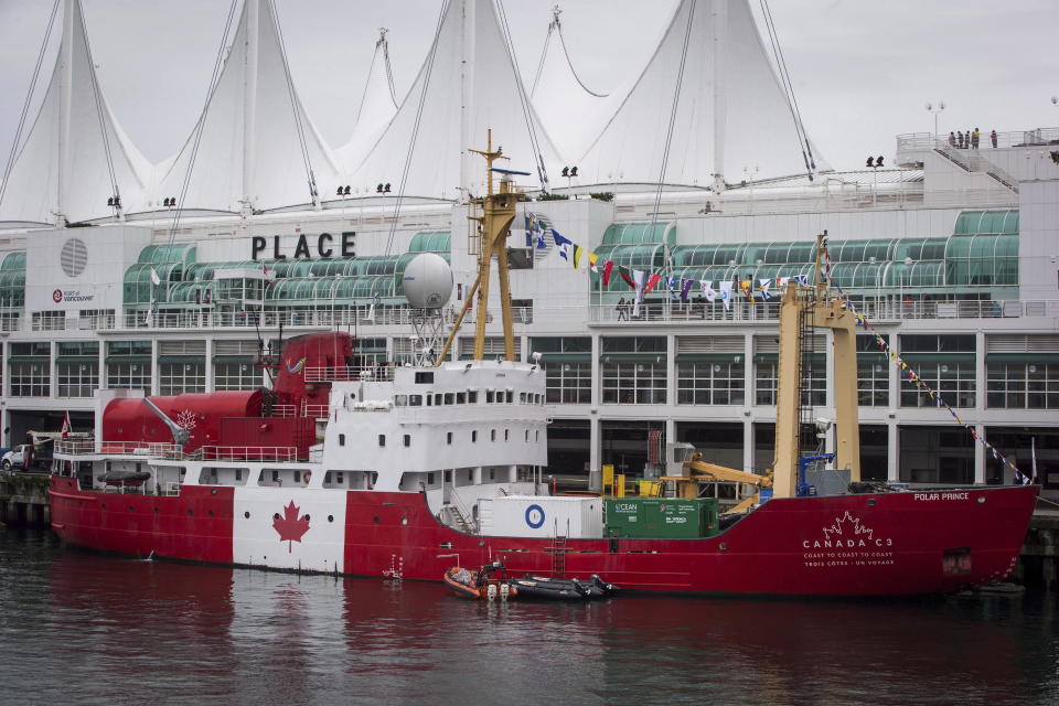 泰坦號22日在深海內爆致5人罹難，母船「極地王子號」（Polar Prince）24日返抵加拿大紐芬蘭的母港。圖為「極地王子號」。（美聯社資料照）