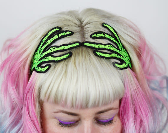 skeleton hands hair accessory