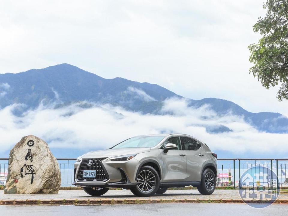 LEXUS NX 350h豪華版