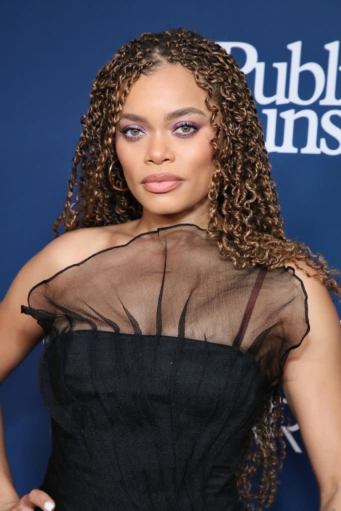 beverly hills, california december 11 andra day attends the public counsels annual william o douglas award dinner celebrating viola davis at the beverly hilton on december 11, 2022 in beverly hills, california photo by robin l marshallgetty images