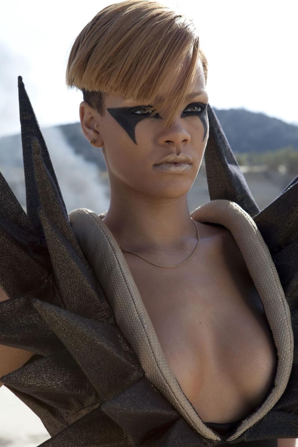 “It’s couture-military. Everything is surrounded by the whole idea of something military,” Rihanna explained to MTV of the composition of the “Hard” music video. “We have tanks, we have troops, we’ve got helicopters, we’ve got explosions. Tight gear, lots of cute outfits, lots of bullets. Crazy.”