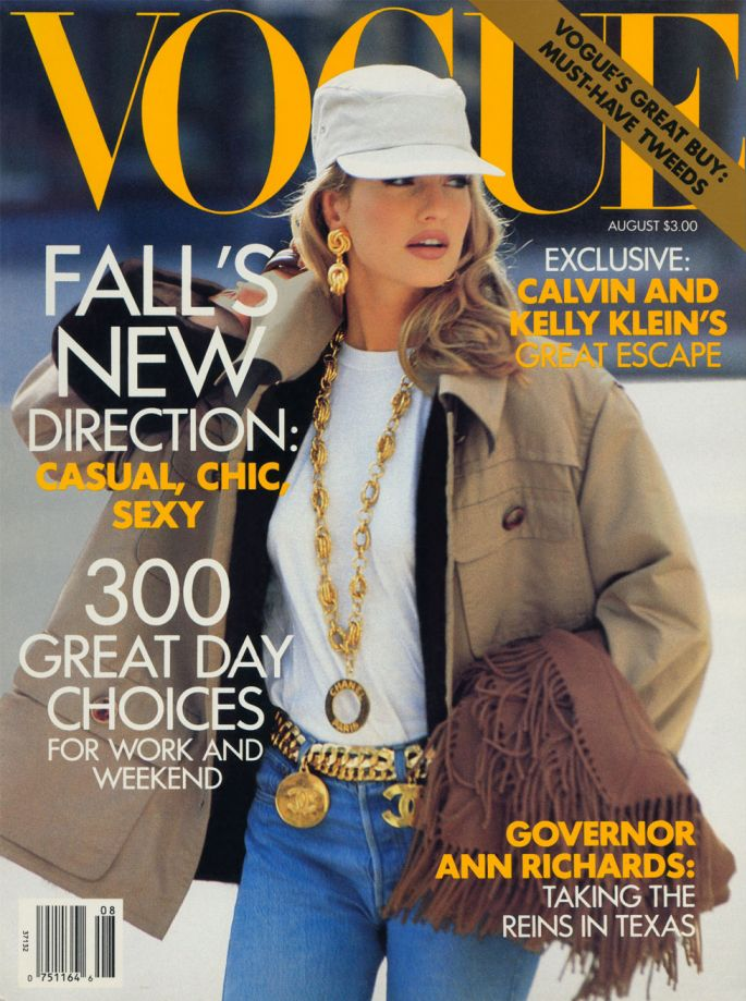 Karen Mulder porte un jean sur la couverture de Vogue août 1991
