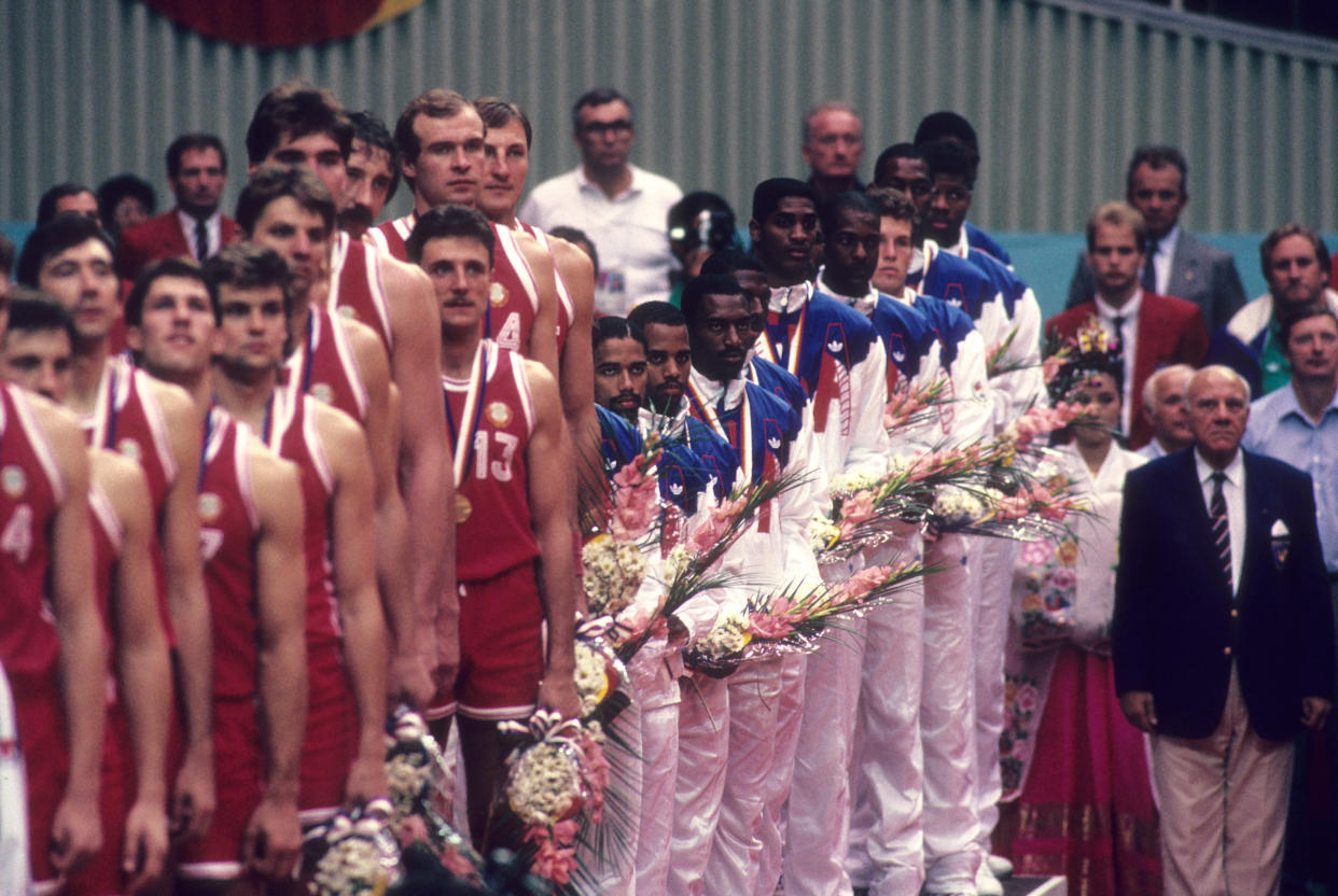 Basketball: 1988 Summer Olympics: View of Team USA players with bronze medals (R), Team Soviet Union players with gold medals during ceremony at Jamsil Gymnasium.
Seoul, South Korea 9/30/1988
CREDIT: John W. McDonough (Photo by John W. McDonough /Sports Illustrated via Getty Images)
(Set Number: X37087 TK33 R4 F17 )